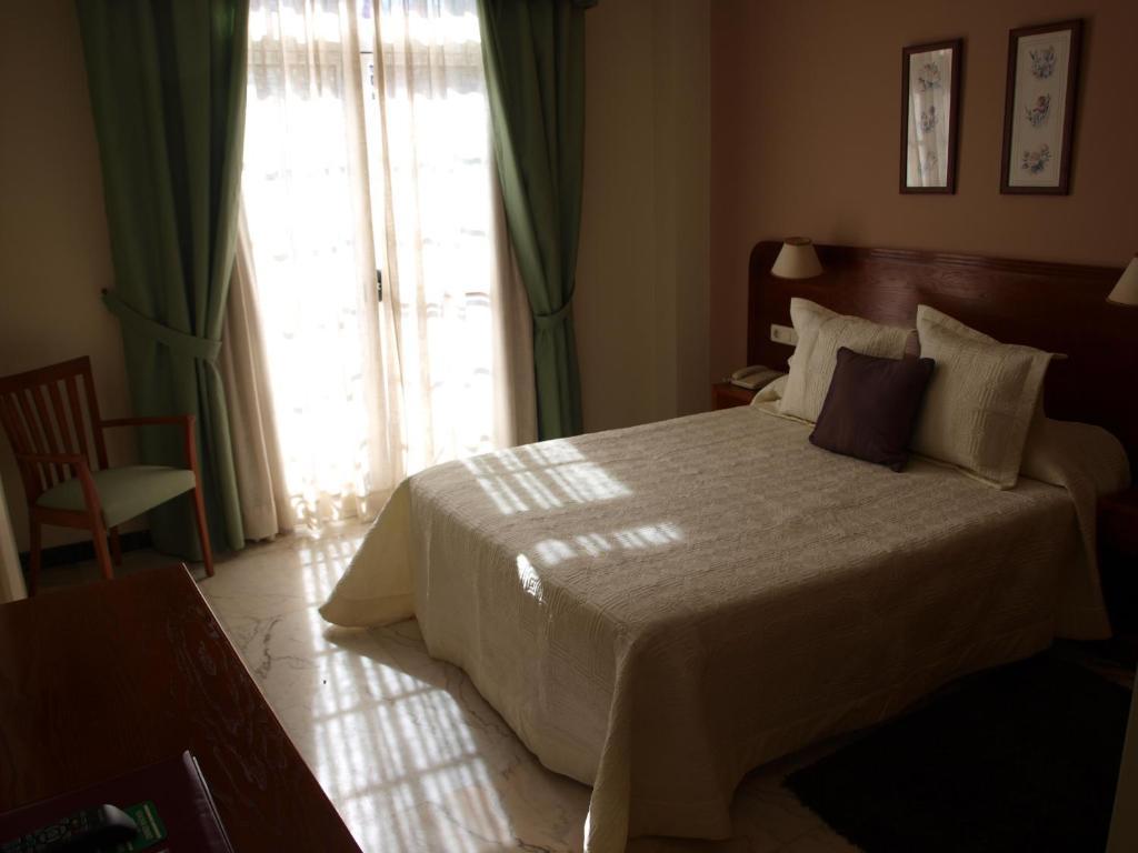 Hotel Anunciada Baiona Zimmer foto